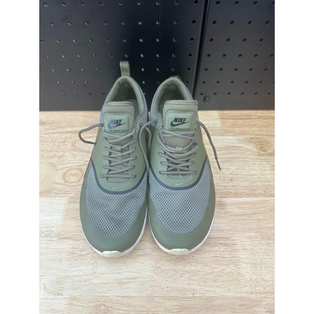 Size 9 - Nike Air Max Thea Green W